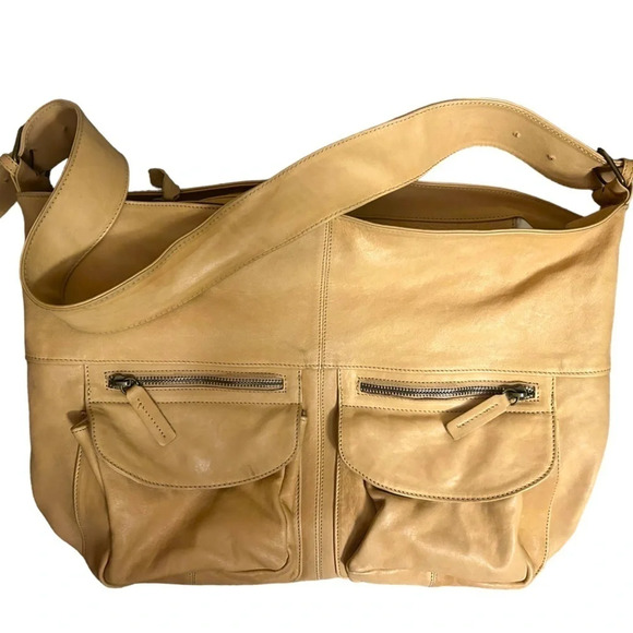 Falor beautiful super soft extra large bag 100 percent  Italian leather EUC - Picture 1 of 15